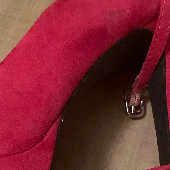 Pink High Heels - Picture 3 of 6